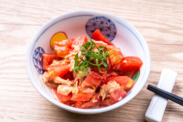 トマトとツナの和風サラダ