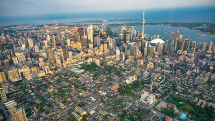 Obraz premium Aerial view of Toronto skyline from helicopter on a beautiful summer sunset, Ontario - Canada