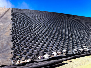 Installation process of geosynthetics in industry and mining