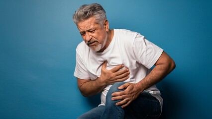Recognizing Heart Attack Signs in the Elderly: A Life-Saving Guide, Understanding Heart Attack Symptoms in Seniors: What to Watch For, Heart Attack in the Elderly: How to Identify and Respond Quickly,