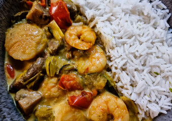 White Tiger Garnelen mit Kräutern und Gewürzen