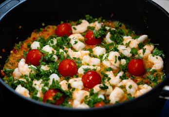 White Tiger Garnelen mit Kräutern und Gewürzen