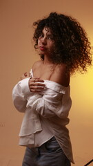 mujer latina sensual