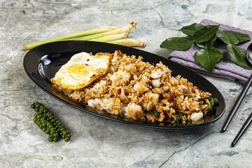Rice with minced meat and basil