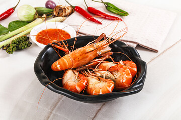 Boiled tiger prawn with sauce