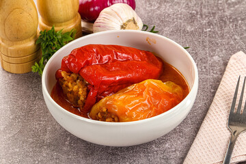 Stuffed bell pepper with meat