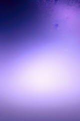 Obraz premium Purple Dream: A captivating, ethereal gradient background, blending soft lavender hues with a whisper of white, evokes a sense of tranquility and serenity. Perfect for digital designs, presentations, 