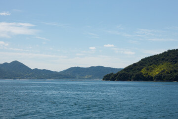 おだやかな瀬戸内海の風景