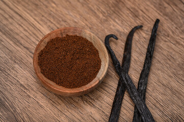 Real vanilla beans and dried powder straight from Madagascar