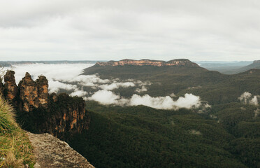 Stunning Panoramic View of the Blue Mountains at Dawn