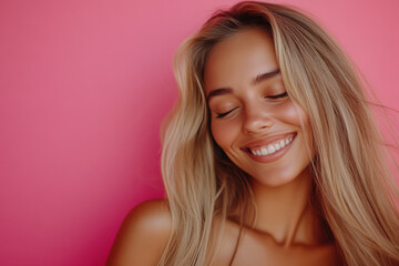Naklejka premium A close up of a woman's face with her eyes closed and long blond hair