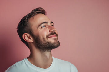 Obraz premium A close up of a man's face with her eyes closed