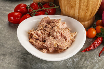 Canned tuna fish for salad