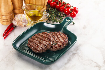Grilled beef cutlet for burger
