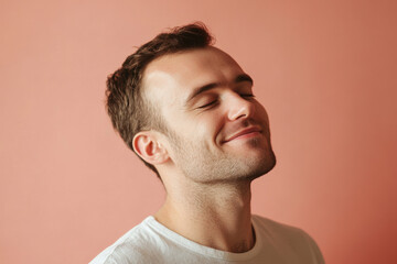 Obraz premium A close up of a man's face with her eyes closed