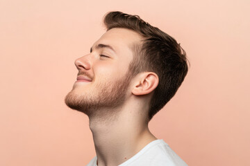 Obraz premium A close up of a man's face with her eyes closed