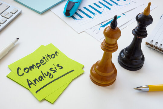 Competitor analysis with chess kings. Market competition.