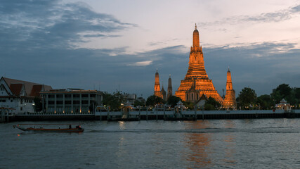 Obraz premium Travel to Bangkok, Thailand ,Wat Arun