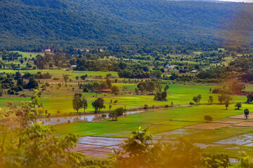 Wallpaper from the top of the mountain, overlooking the panorama, with the wind blowing all the time, fresh air, is a viewpoint that adventurers regularly visit.