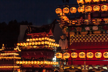 秋の高山祭り　宵祭り　飛騨高山
