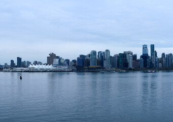Naklejka premium Panoramic view of Vancouver cityscape with modern buildings at Harbour Centre, British Columbia, Canada