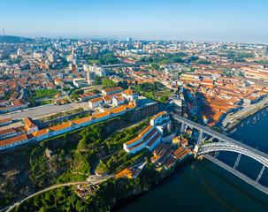 Naklejka premium View of Luis I Bridge in Porto, a coastal city in northwest Portugal known for its stately bridges and port wine production