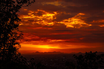 atardecer en el cerro