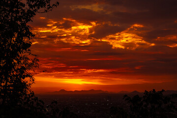 atardecer en el cerro