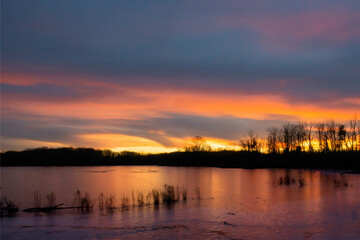 Obraz premium Sunrise at Saunders Pond 03