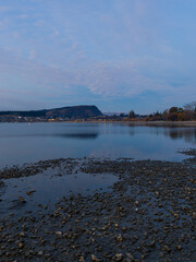 View along the shore of Lake Wanaka, New Zealand.