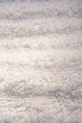 Detalle de fibras de toalla blanca