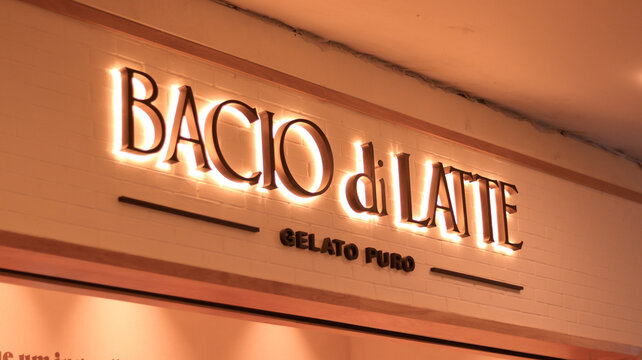 Loja Bacio di Latte gelato puro no shopping morumbi no brasil 17 ago 24