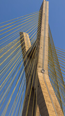 Obraz premium Ponte estaiada no centro da cidade de são paulo, sp, brasil