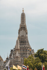 Fototapeta premium wat arun temple in bangkok thailand