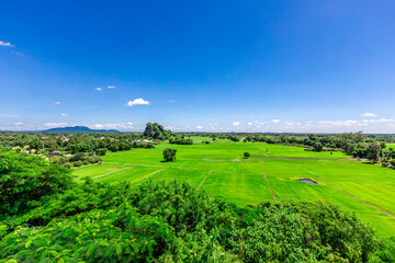 Wallpaper from the top of the mountain, overlooking the panorama, with the wind blowing all the time, fresh air, is a viewpoint that adventurers regularly visit.