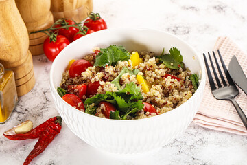 Dietary vegetarian quinoa with vegetables