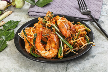 Pad Thai - noodle with prawn