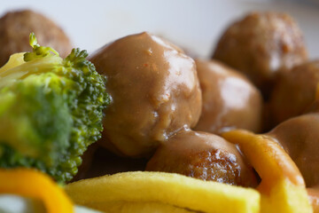 closeup of Turkey Meatballs on a plate 