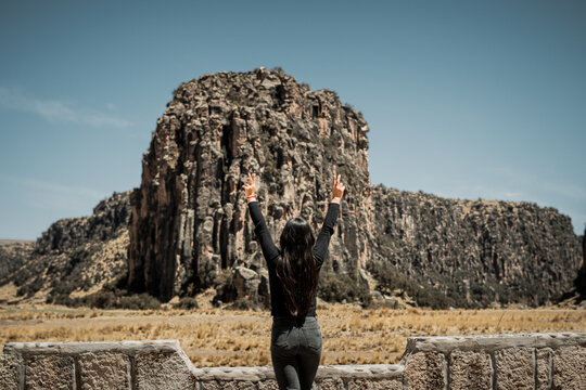 CA&Ntilde;ONES DE SUYKUTAMBO