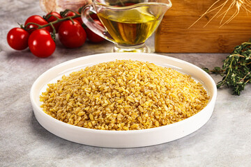 Dry wheat bulgur fow cooking