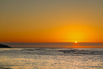 Fototapeta premium sunrise over the sea