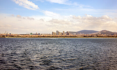 Fototapeta premium Magnificent sky and coastscape of istanbul