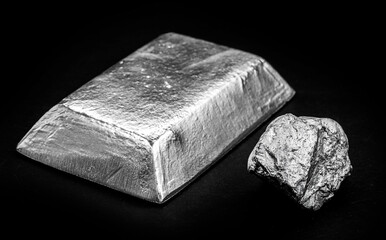 ingot or platinum plate with ore on the side, a precious chemica