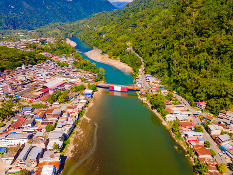 MES DE JULIOS FIESTAS PATRIAS EN TINGO MARIA BANDERA PERUANA 2024