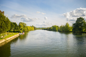 iver side view of pretty country side in Marlow Berkshire, river thames
