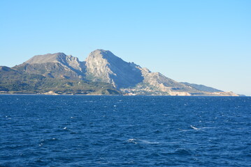 フェリーから見たモロッコのジャバルムーサ