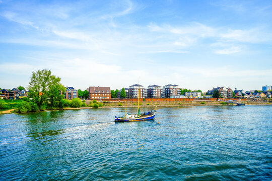 View of nature and the promenade in Rees.  City on the Rhine with the surrounding landscape.
