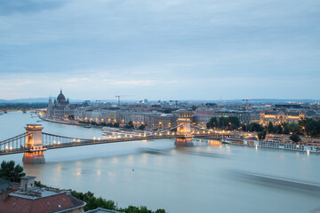 Obraz premium panorama of Central Budapest in the evening, with Parliament and Chain Bridge