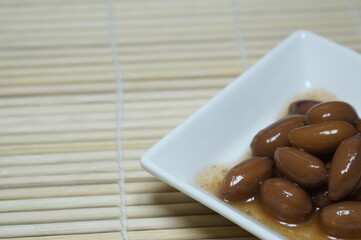 煮豆（にまめ）
