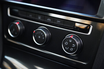 Car air condition temperature controlling switch. 